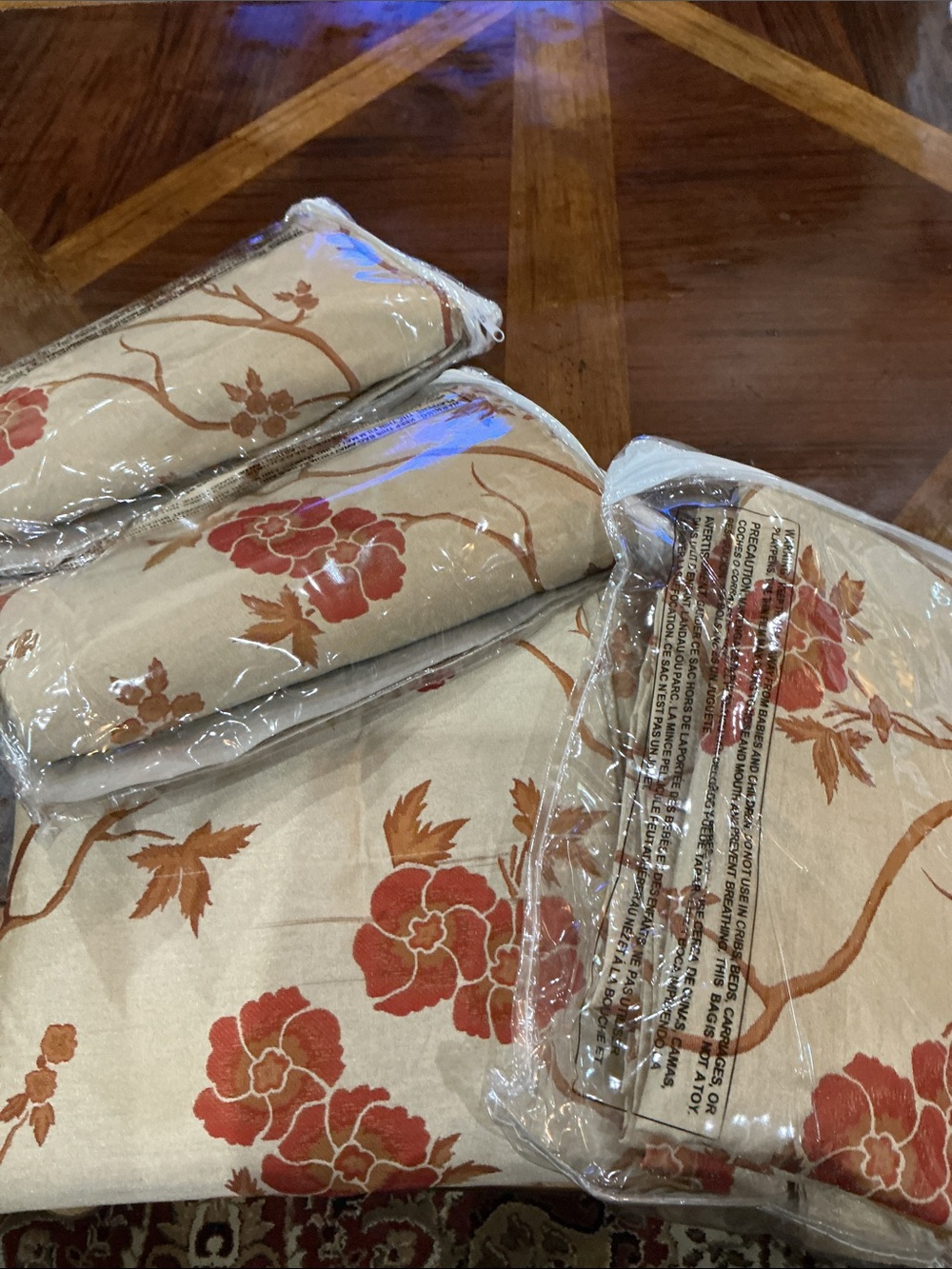 Bundle of four (4) Floral Jacquard valances with Red-Orange Bloom
